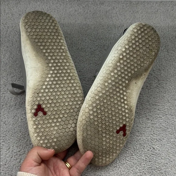 Like new Vivo Barefoot Gray Athletic Shoes with Streamlined Design - Picture 3 of 8